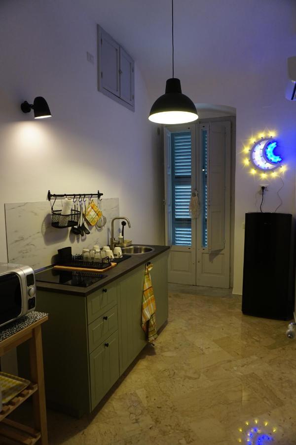 Rossopetruzzelli Apartment Bari Ngoại thất bức ảnh