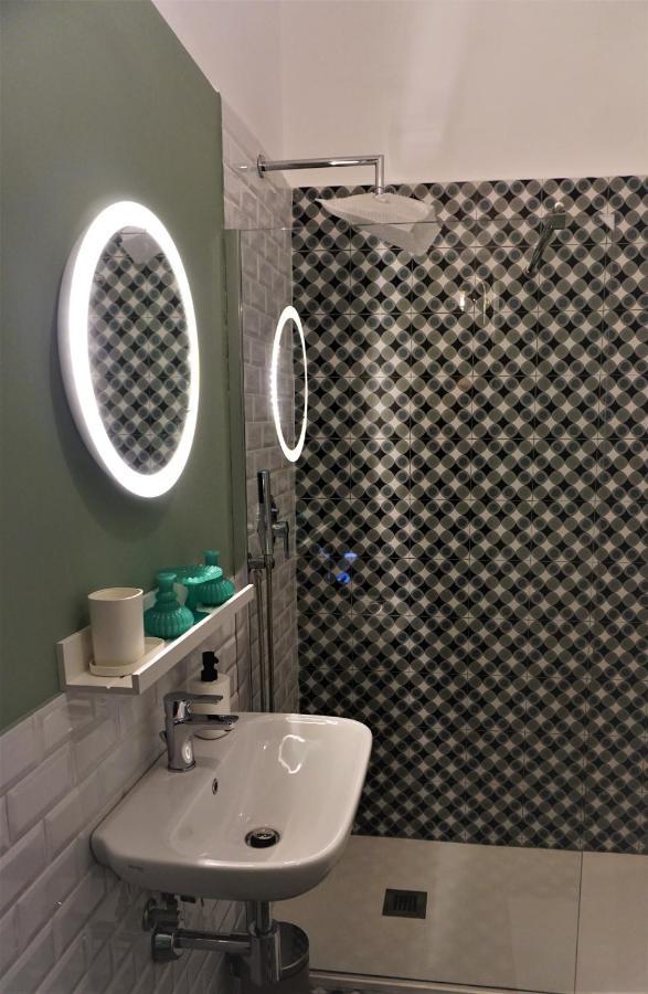 Rossopetruzzelli Apartment Bari Ngoại thất bức ảnh