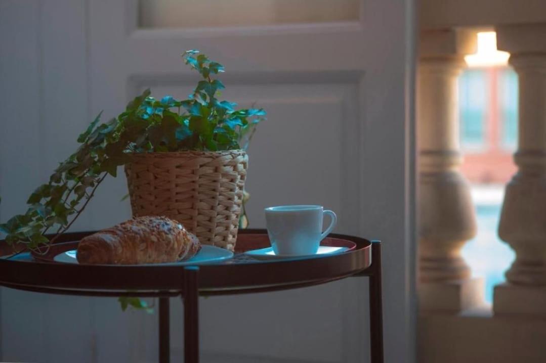Rossopetruzzelli Apartment Bari Ngoại thất bức ảnh