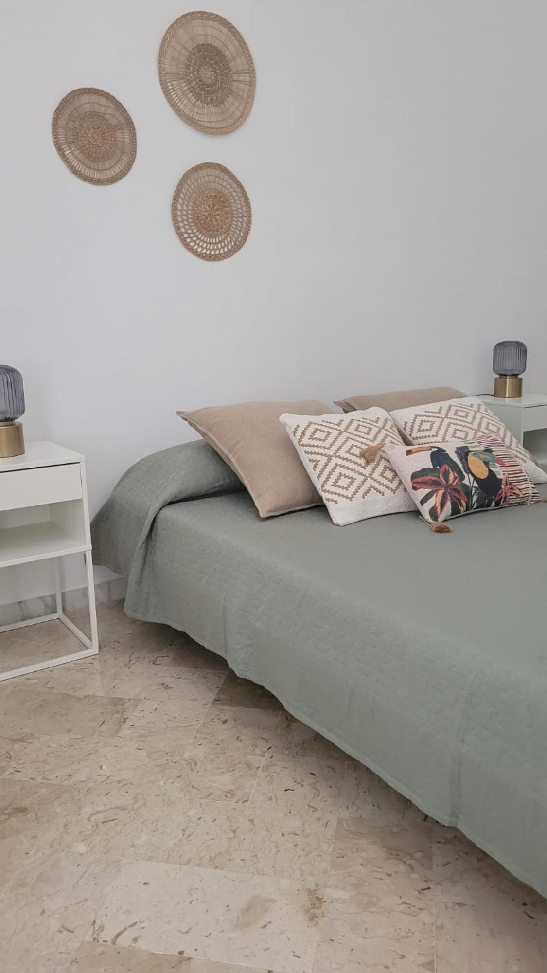 Rossopetruzzelli Apartment Bari Ngoại thất bức ảnh