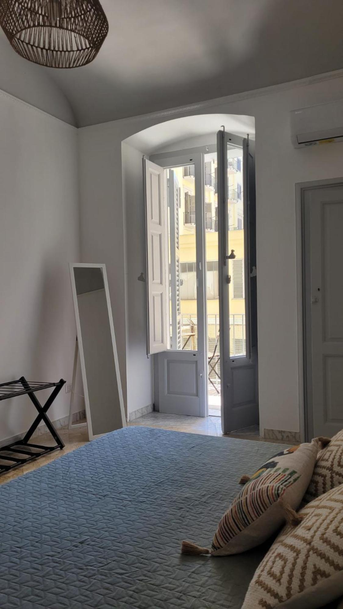 Rossopetruzzelli Apartment Bari Ngoại thất bức ảnh