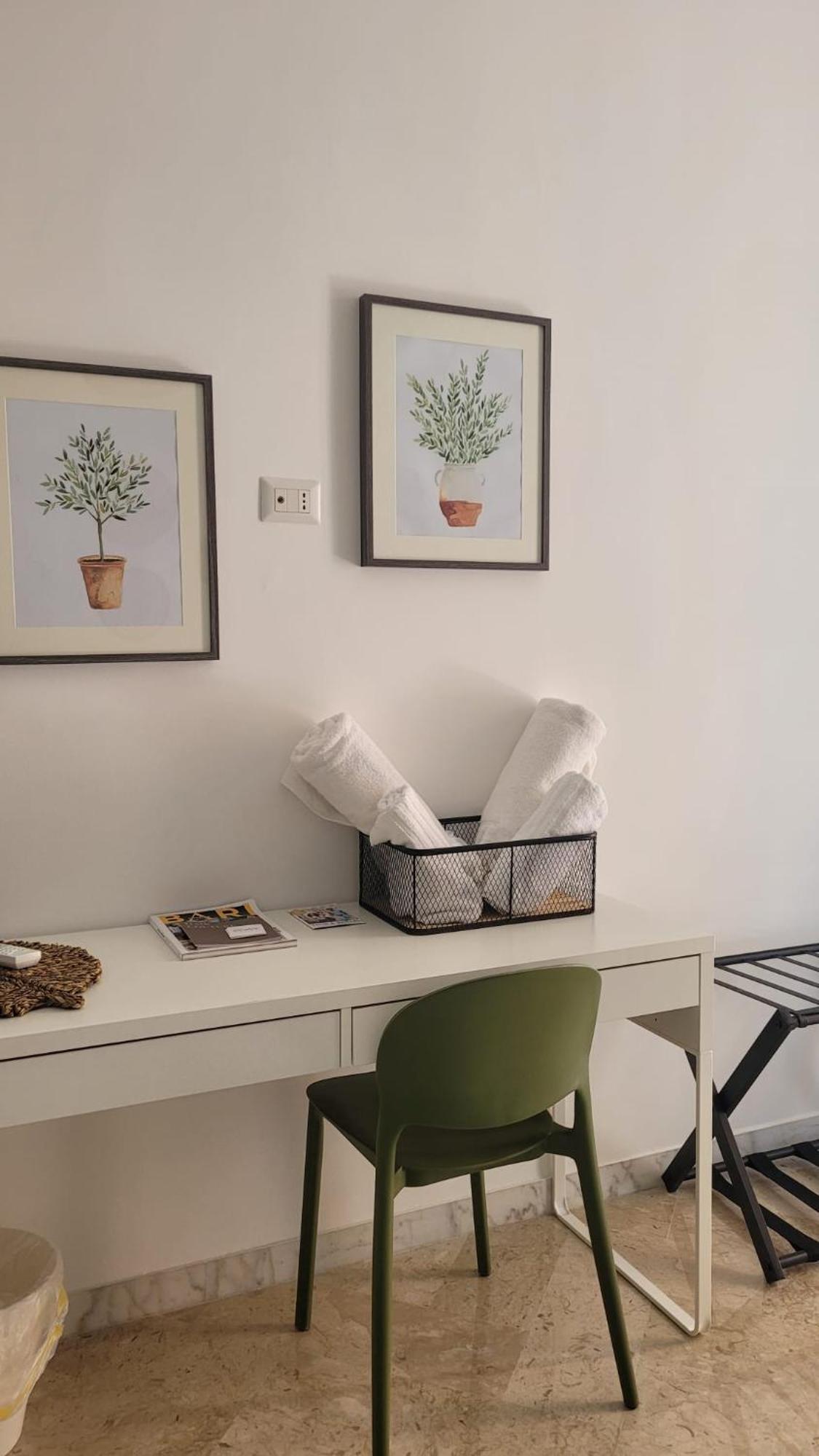 Rossopetruzzelli Apartment Bari Ngoại thất bức ảnh